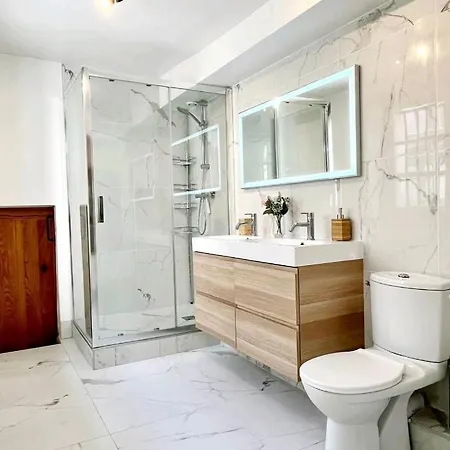 L'orangerie Royale - A Cote Du Chateau De Et Proche Gares Paris