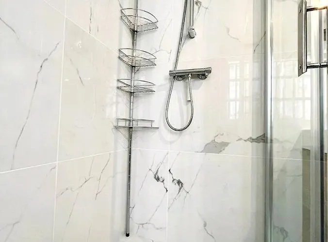 L'orangerie Royale - A Cote Du Chateau De Et Proche Gares Paris Apartamento *