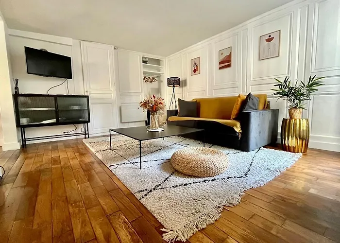 Apartamento L'orangerie Royale - A Cote Du Chateau De Et Proche Gares Paris *